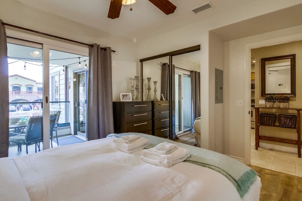 Virtual tour photo 26 of 48 for 4151 Mission Blvd #215
