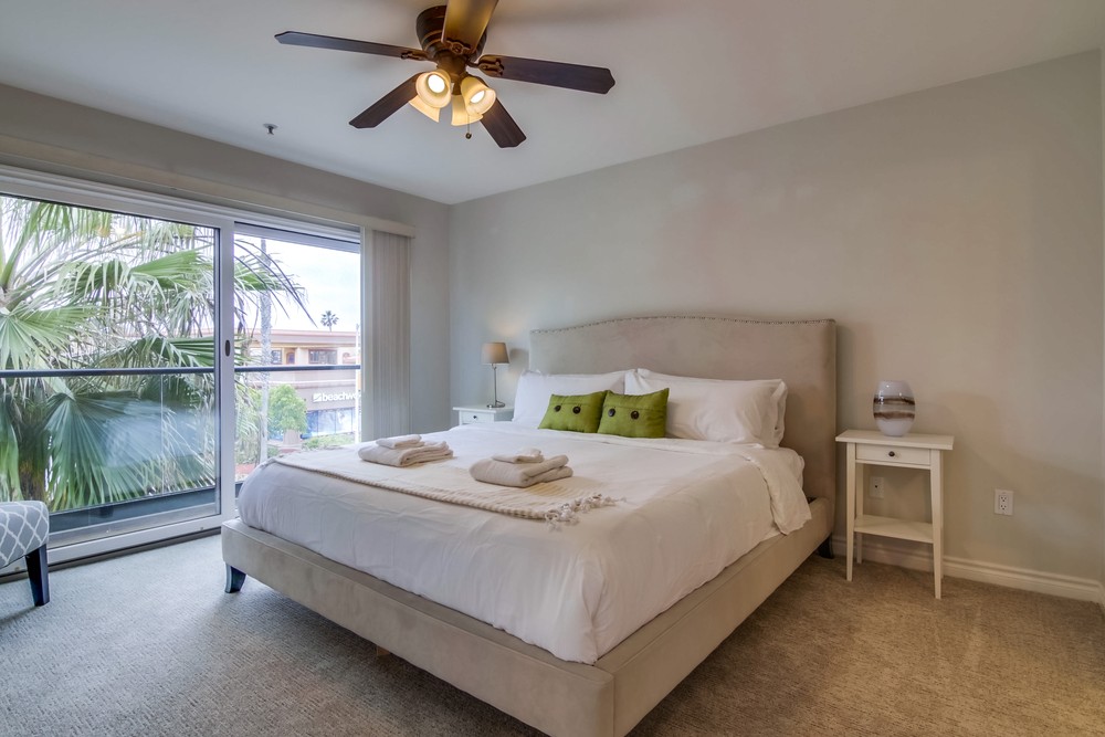 Virtual tour photo 31 of 48 for 4151 Mission Blvd #215