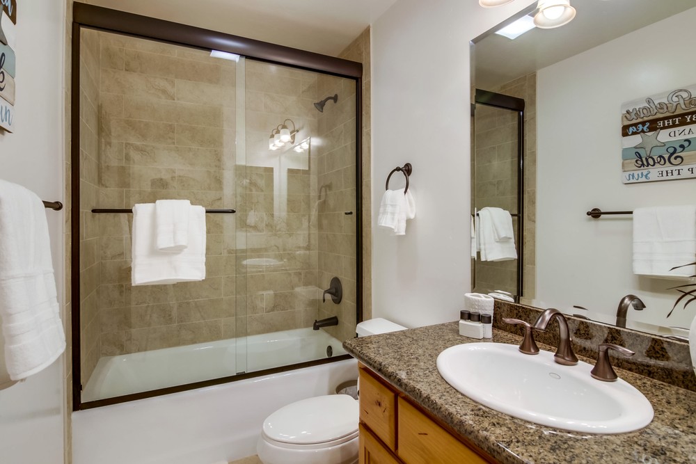 Virtual tour photo 44 of 48 for 4151 Mission Blvd #215