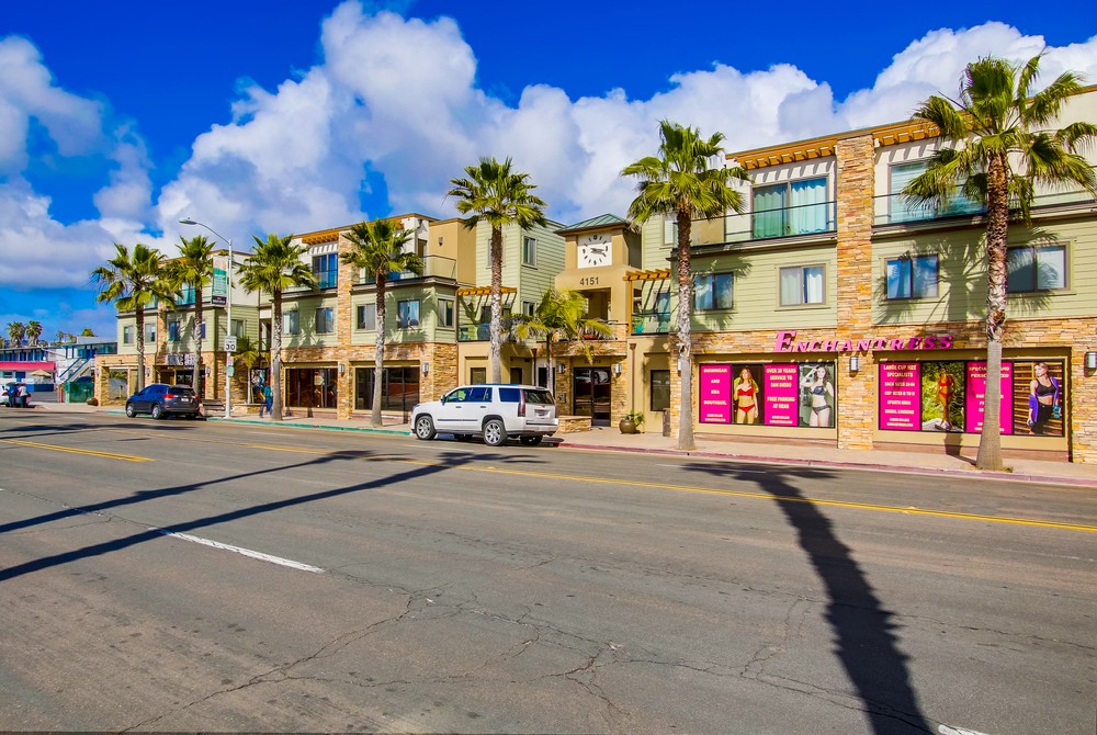 Virtual tour photo 3 of 60 for 4151 mission blvd
