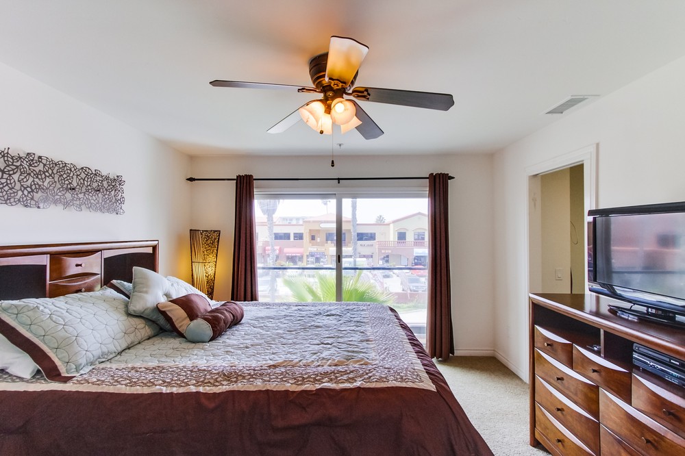 Virtual tour photo 14 of 33 for 4151 Mission Boulevard #213
