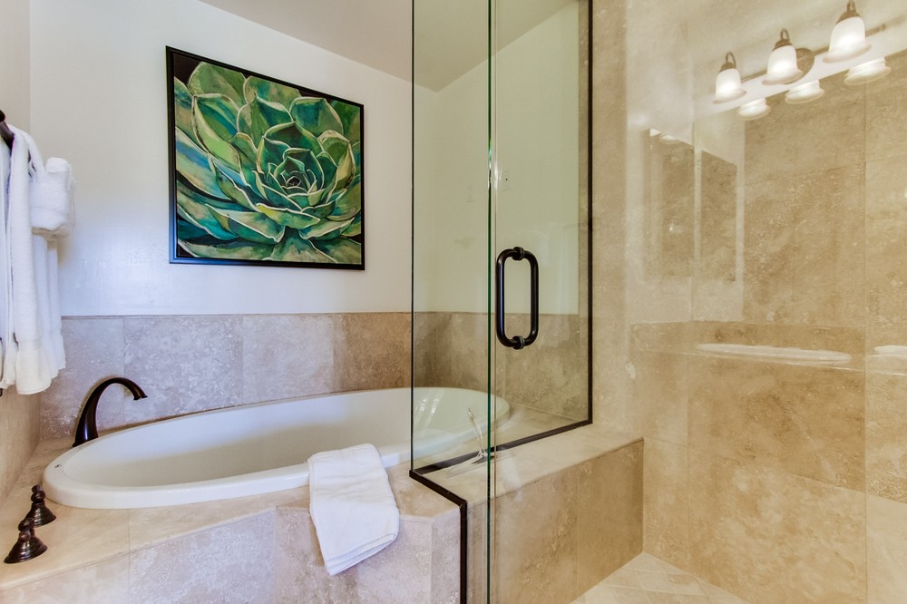 Virtual tour photo 18 of 33 for 4151 Mission Boulevard #213