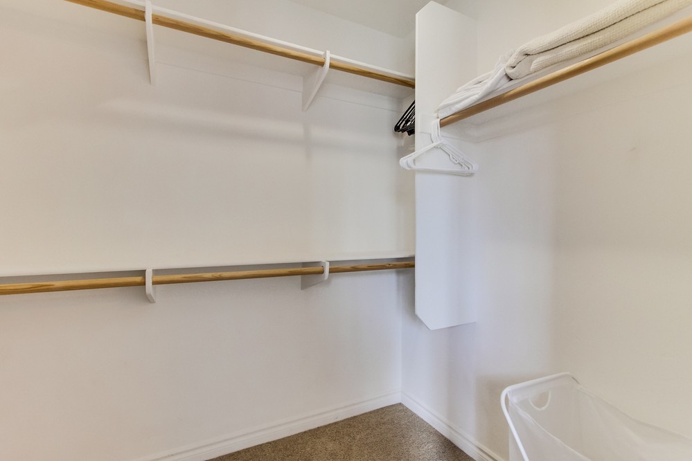 Virtual tour photo 19 of 33 for 4151 Mission Boulevard #213