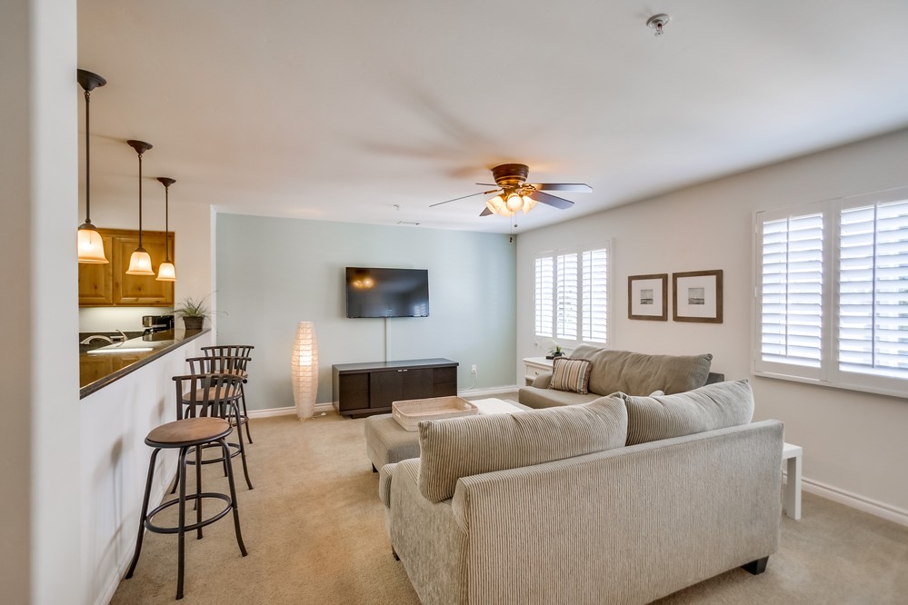 Virtual tour photo 3 of 32 for 4151 Mission Boulevard #214