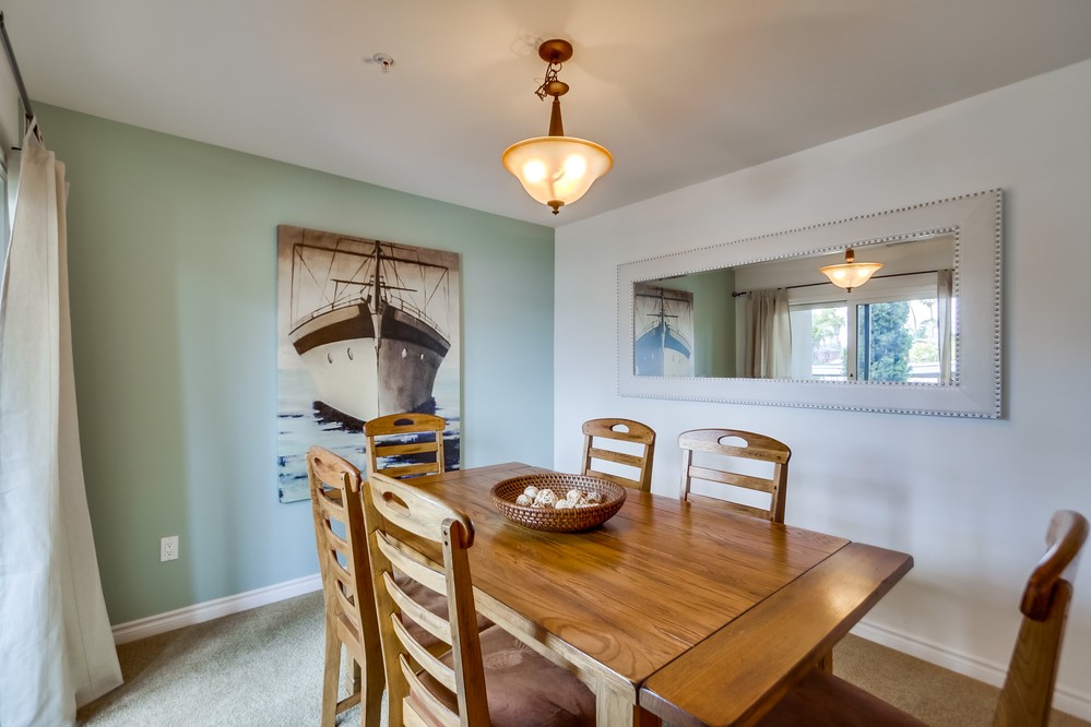 Virtual tour photo 11 of 32 for 4151 Mission Boulevard #214
