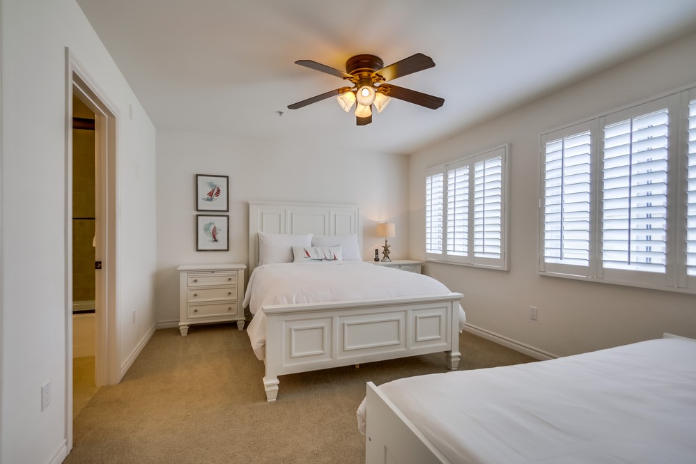 Virtual tour photo 23 of 32 for 4151 Mission Boulevard #214