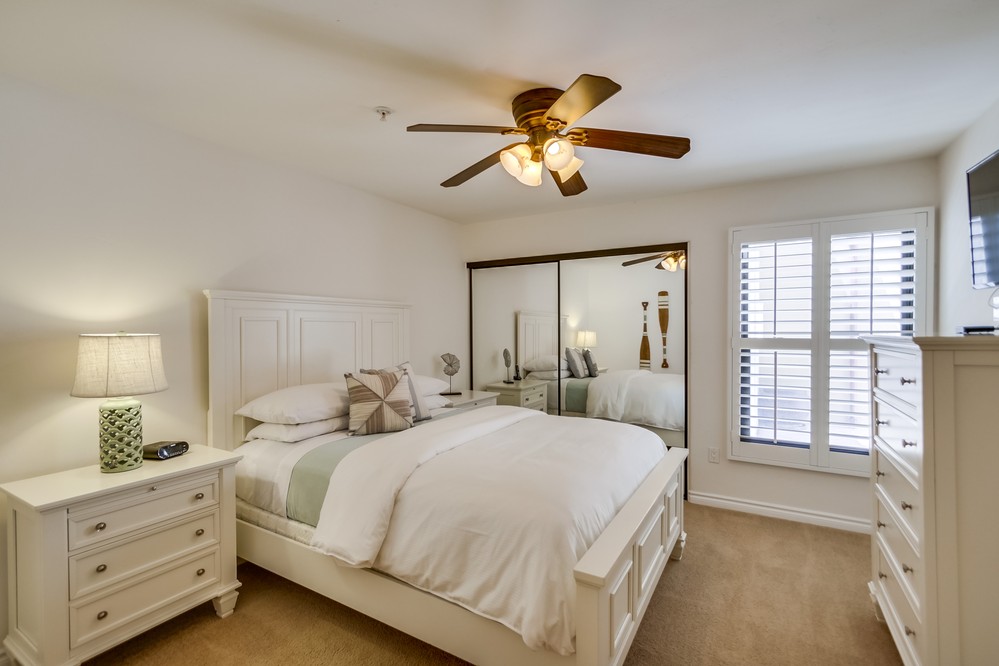 Virtual tour photo 26 of 32 for 4151 Mission Boulevard #214