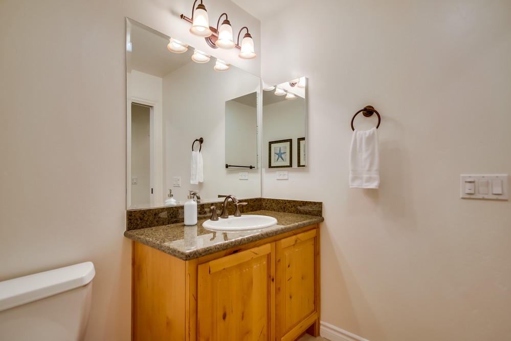 Virtual tour photo 30 of 32 for 4151 Mission Boulevard #214