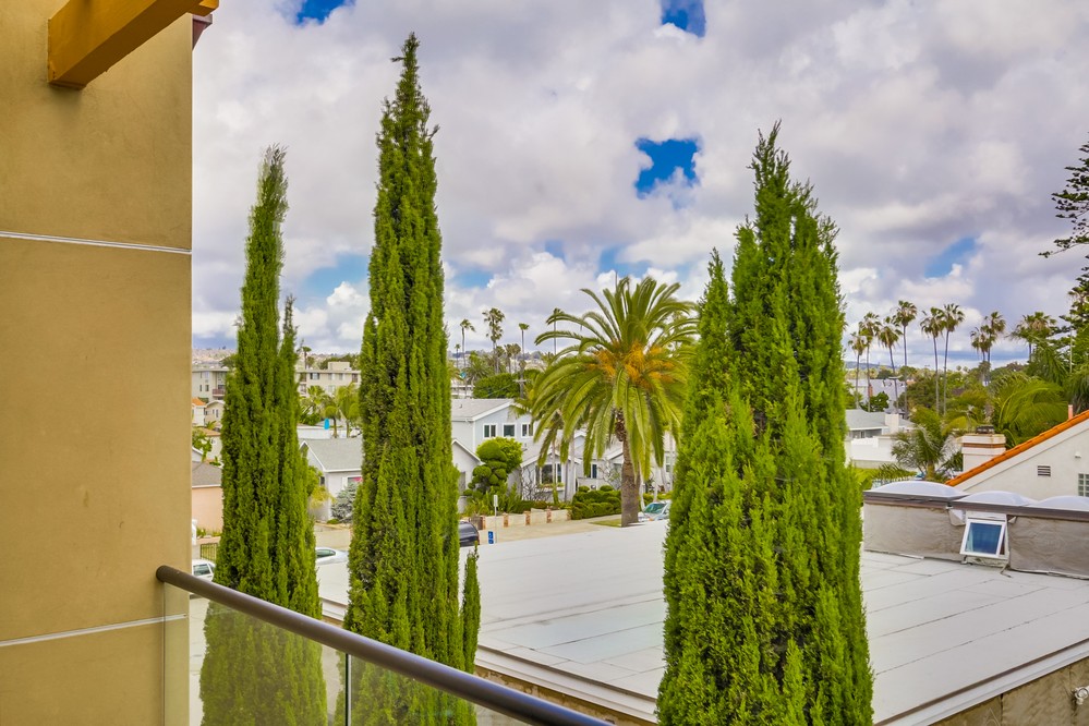 Virtual tour photo 32 of 32 for 4151 Mission Boulevard #214