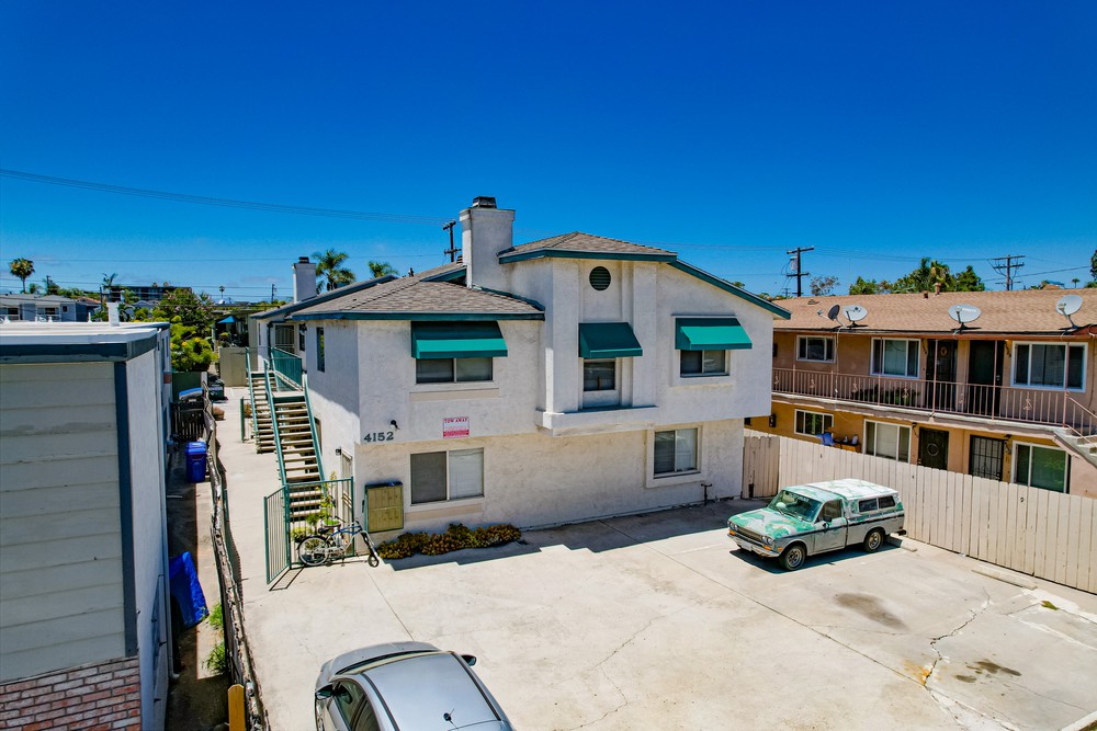 Virtual tour photo 12 of 32 for 4152 Iowa St
