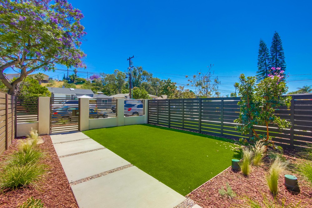 Virtual tour photo 8 of 50 for 4152 Nordica Ave