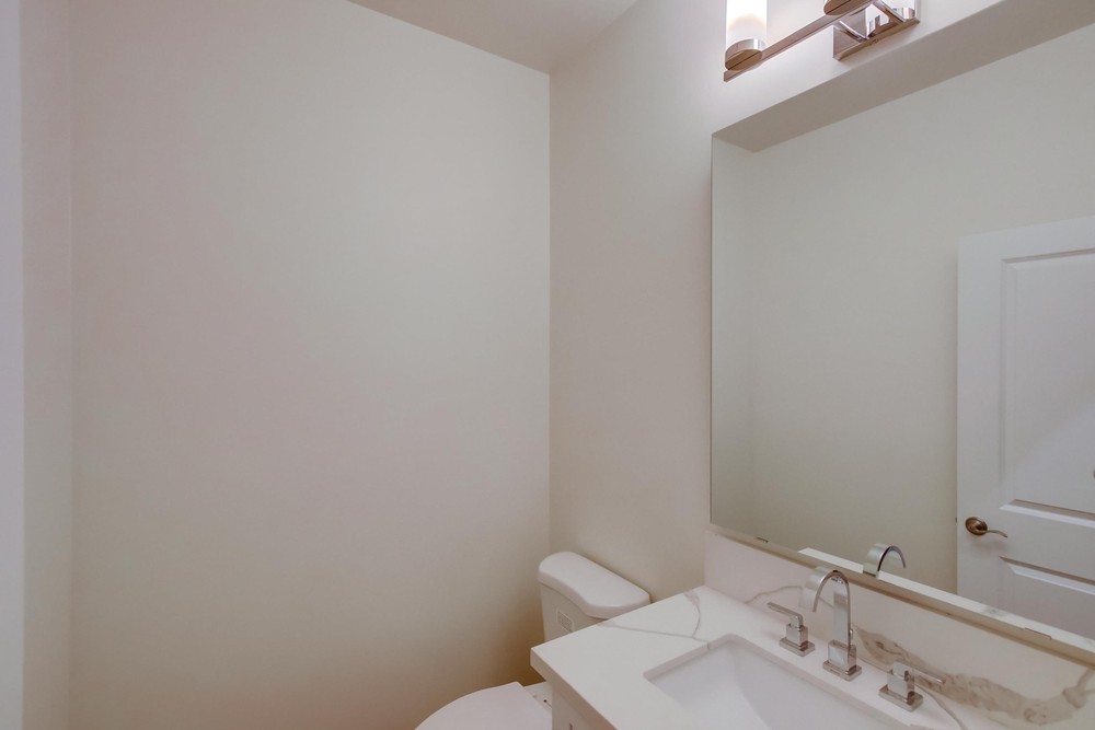 Virtual tour photo 19 of 50 for 4152 Nordica Ave