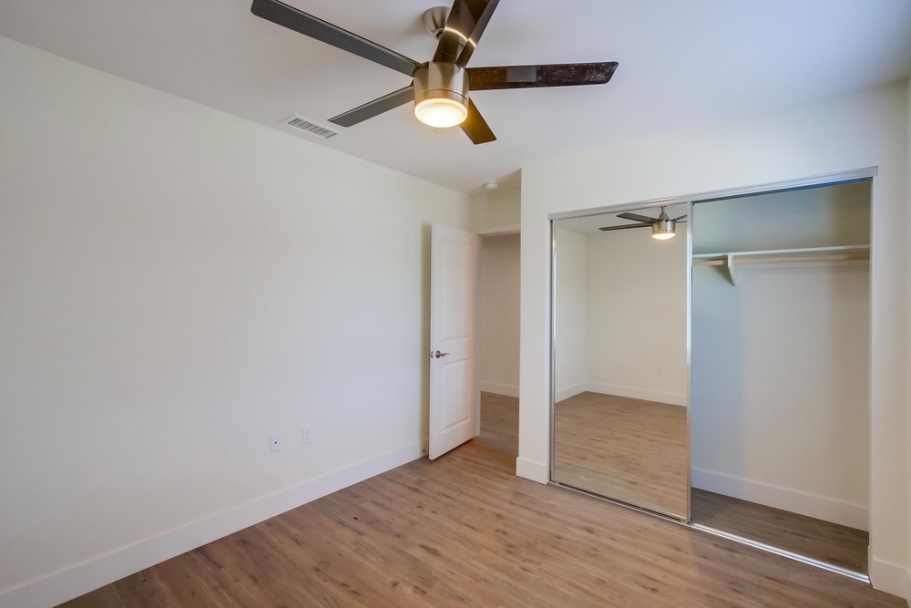 Virtual tour photo 38 of 50 for 4152 Nordica Ave