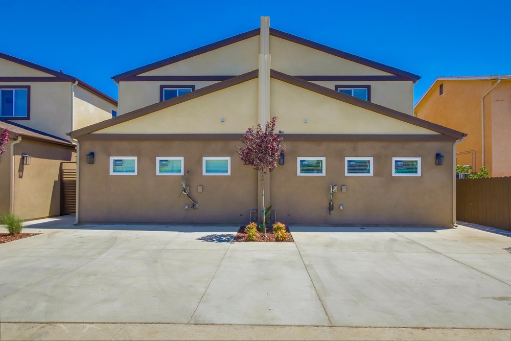 Virtual tour photo 47 of 50 for 4152 Nordica Ave