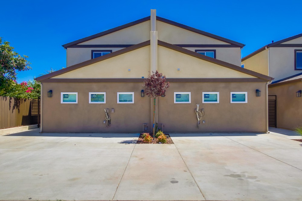 Virtual tour photo 50 of 50 for 4152 Nordica Ave