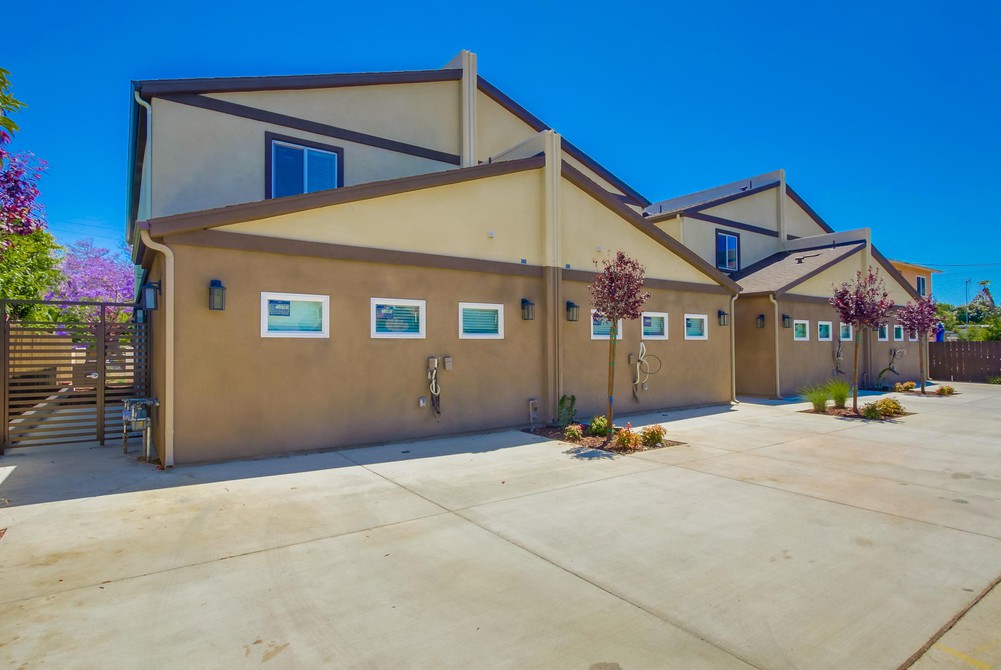 Virtual tour photo 51 of 50 for 4152 Nordica Ave