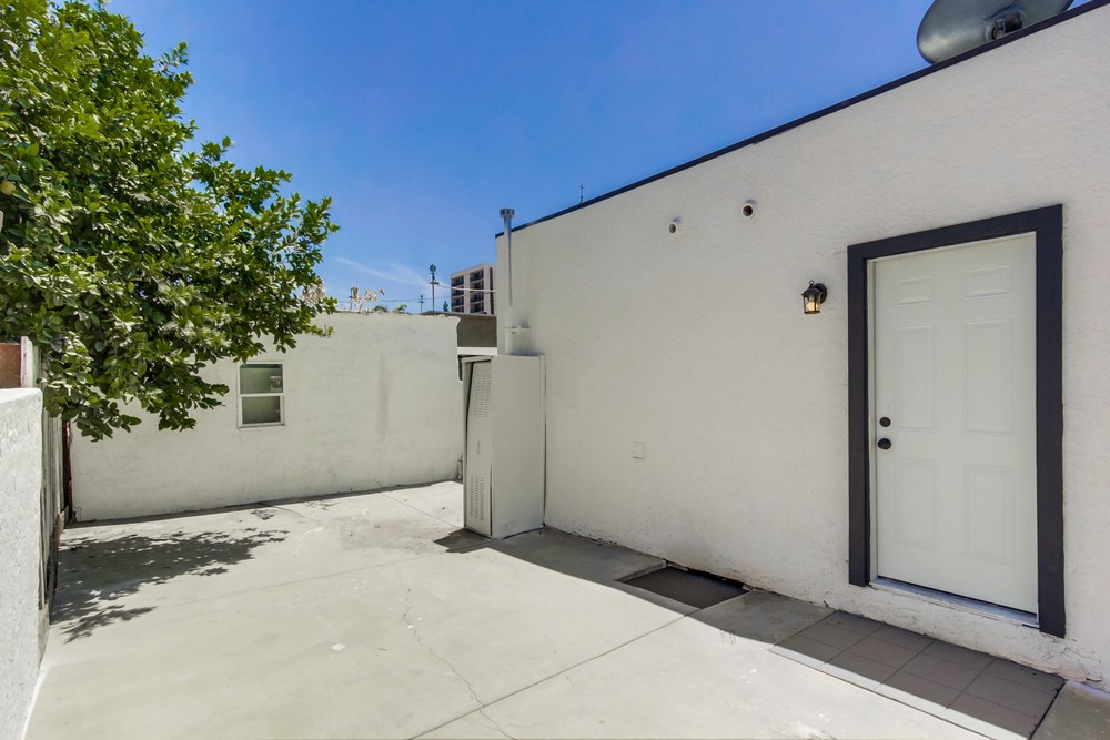 Virtual tour photo 32 of 33 for 4152 Orange Ave