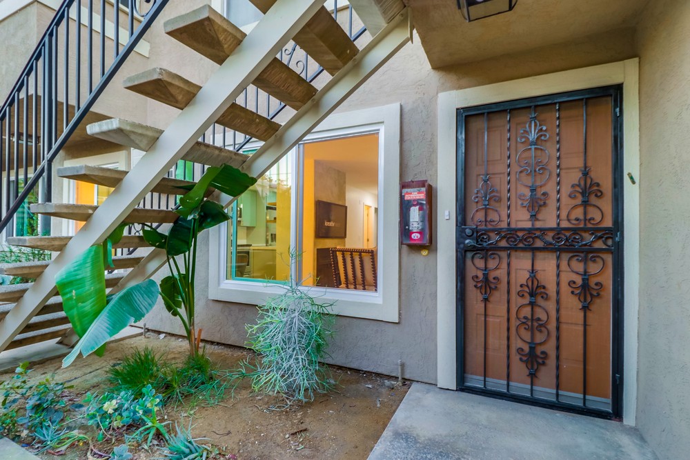 Virtual tour photo 6 of 45 for 4152 Oregon St APT 3