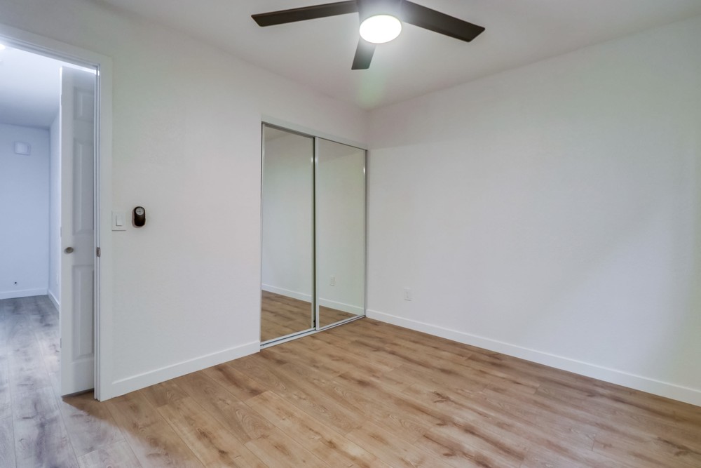 Virtual tour photo 25 of 45 for 4152 Oregon St APT 3