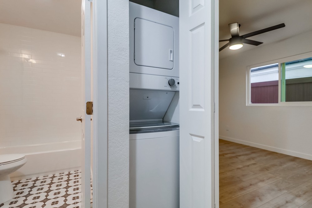 Virtual tour photo 27 of 45 for 4152 Oregon St APT 3