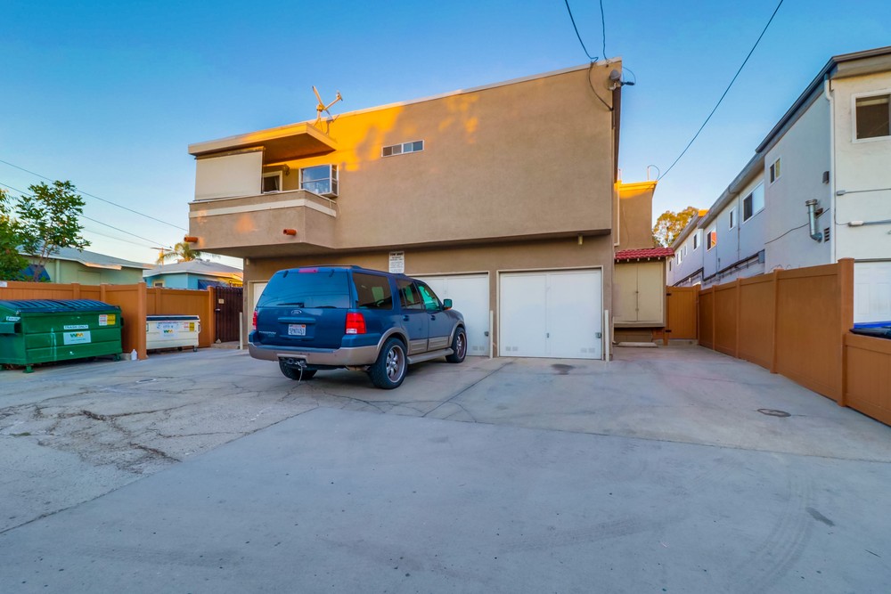 Virtual tour photo 35 of 45 for 4152 Oregon St APT 3