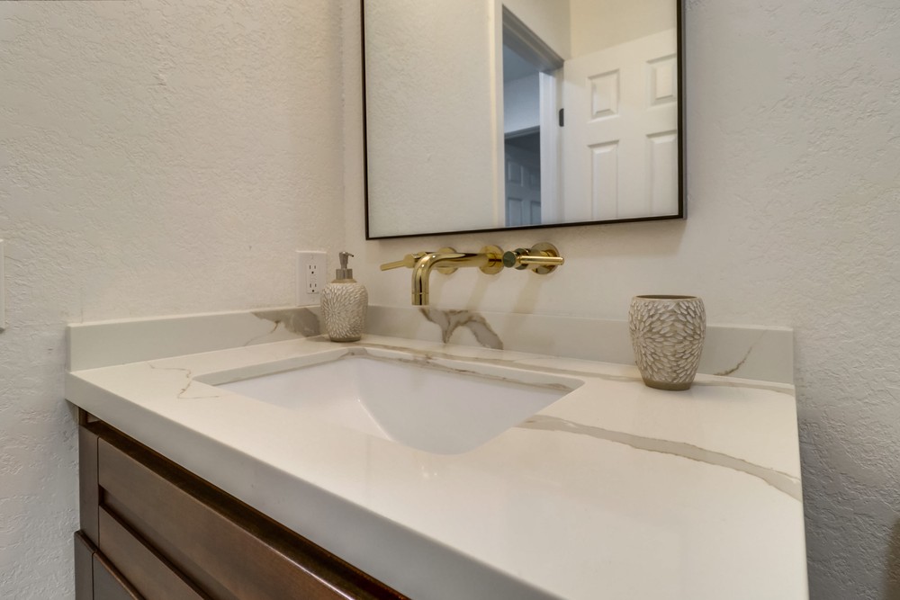 Virtual tour photo 46 of 45 for 4152 Oregon St APT 3