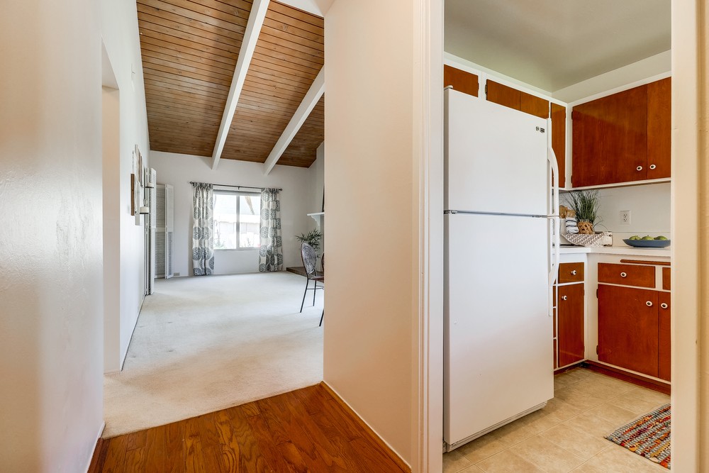 Virtual tour photo 18 of 38 for 4153 Loma Riviera Ln