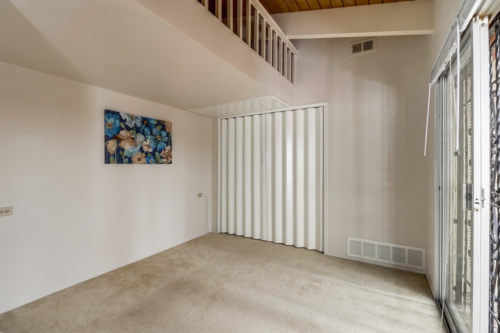 Virtual tour photo 19 of 38 for 4153 Loma Riviera Ln