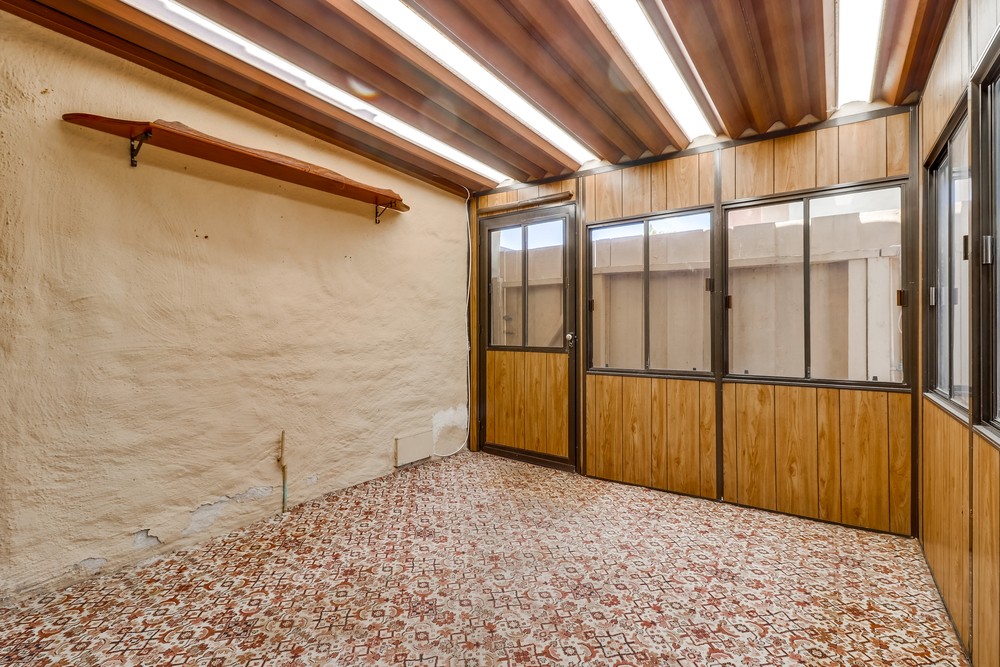 Virtual tour photo 30 of 38 for 4153 Loma Riviera Ln