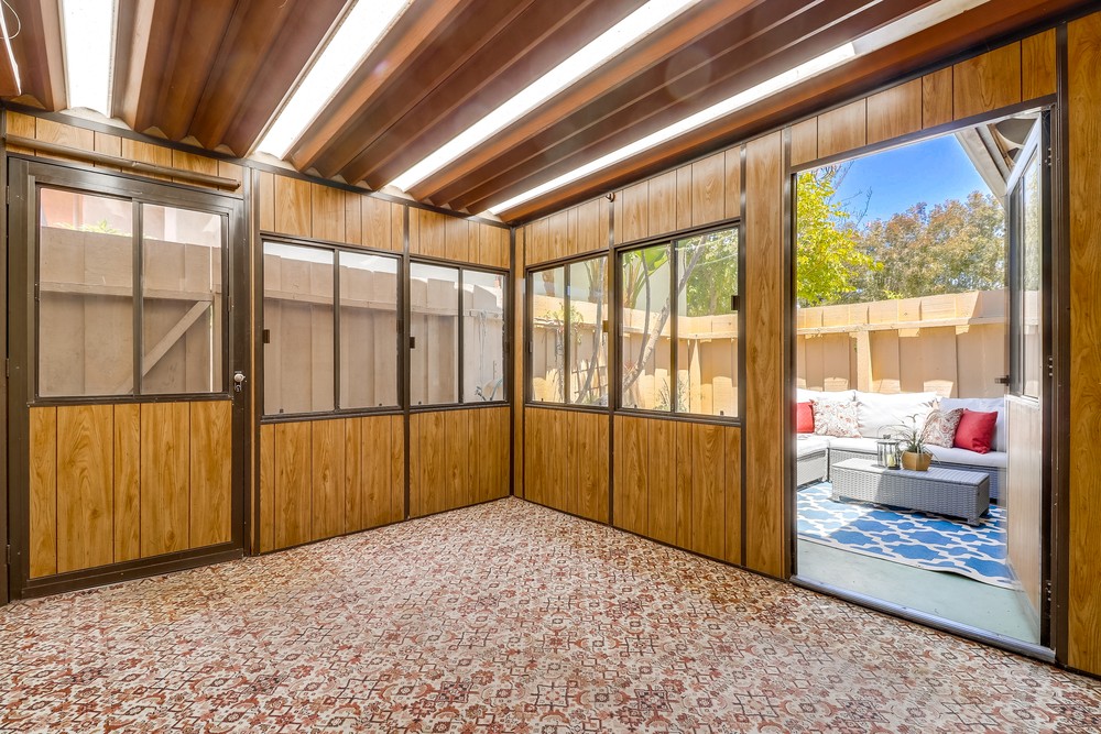 Virtual tour photo 31 of 38 for 4153 Loma Riviera Ln
