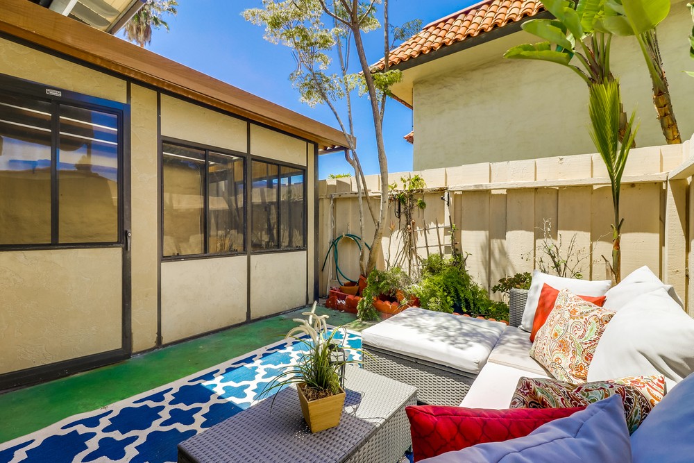 Virtual tour photo 34 of 38 for 4153 Loma Riviera Ln