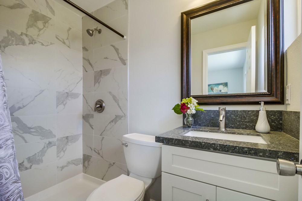 Virtual tour photo 25 of 49 for 4155 Rene Dr