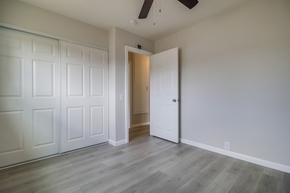 Virtual tour photo 27 of 49 for 4155 Rene Dr