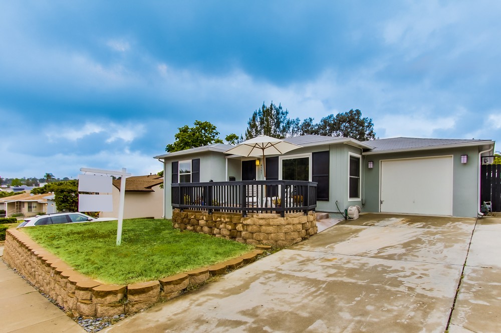 Virtual tour photo 5 of 31 for 4157 Vista Grande Drive