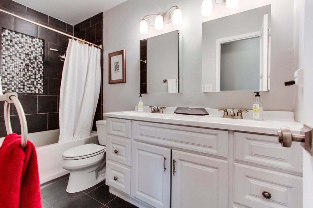 Virtual tour photo 21 of 31 for 4157 Vista Grande Drive