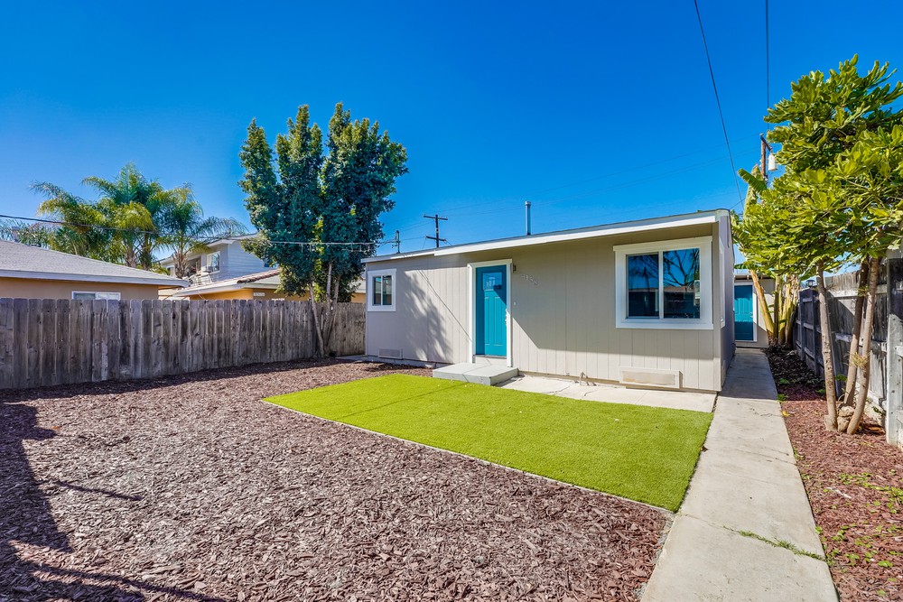 Virtual tour photo 3 of 32 for 4158 40th St