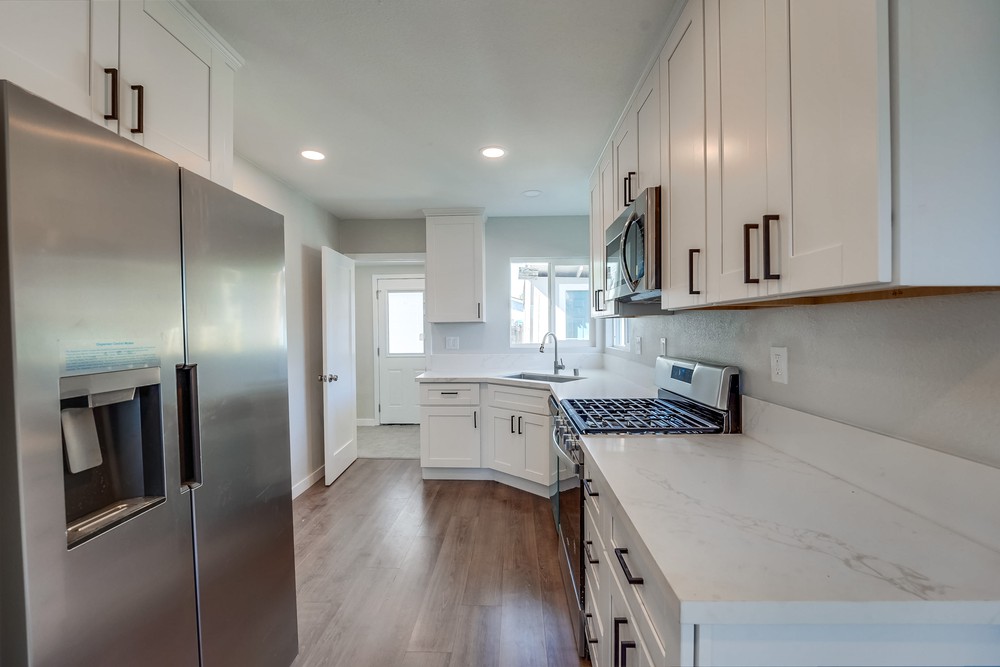 Virtual tour photo 14 of 32 for 4158 40th St