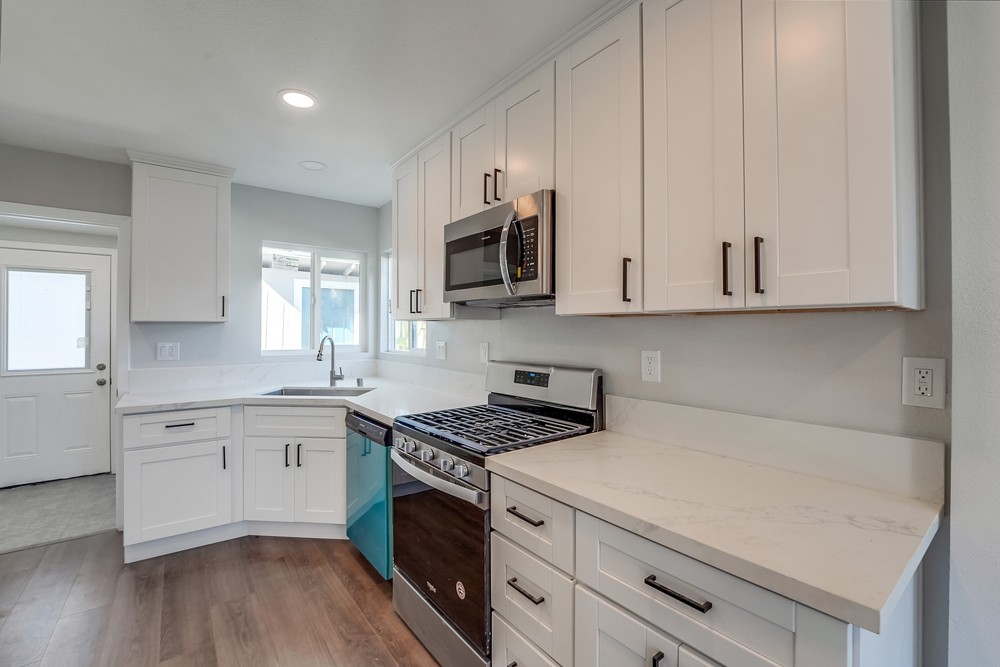 Virtual tour photo 16 of 32 for 4158 40th St