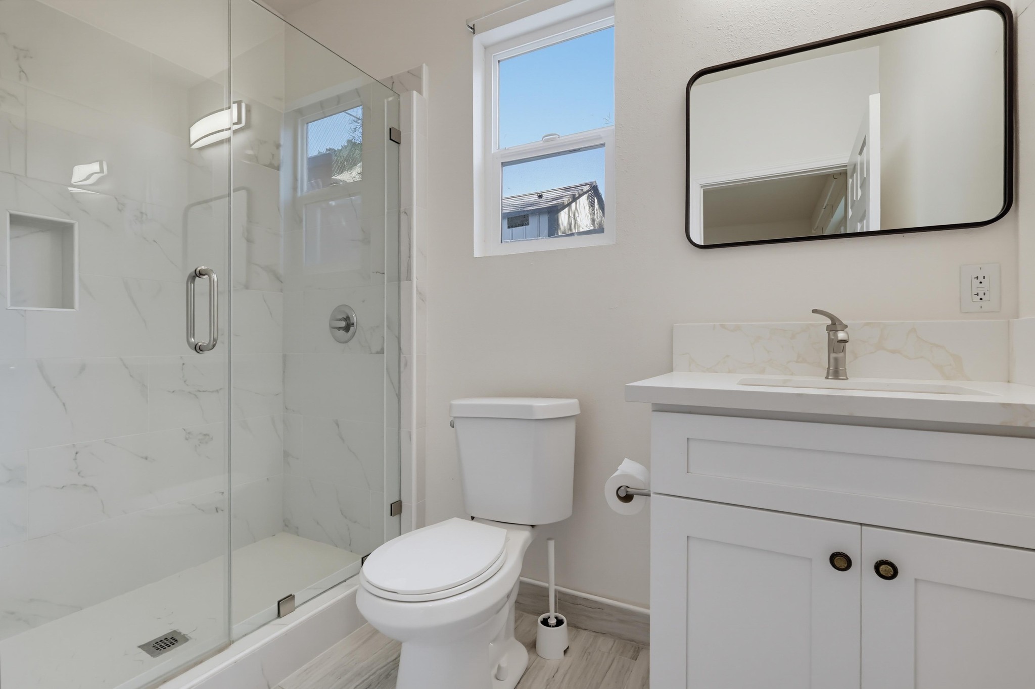 Virtual tour photo 25 of 40 for 416 Sinclair Ave