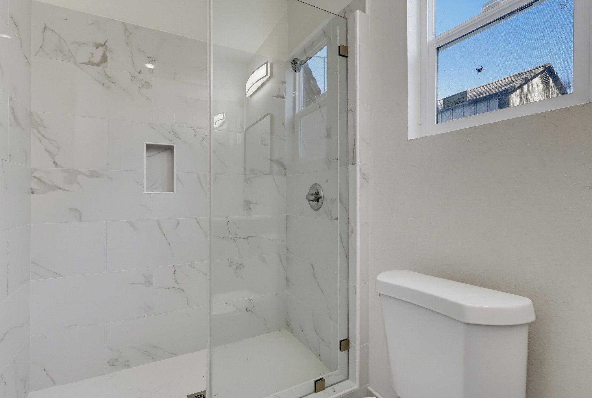 Virtual tour photo 26 of 40 for 416 Sinclair Ave
