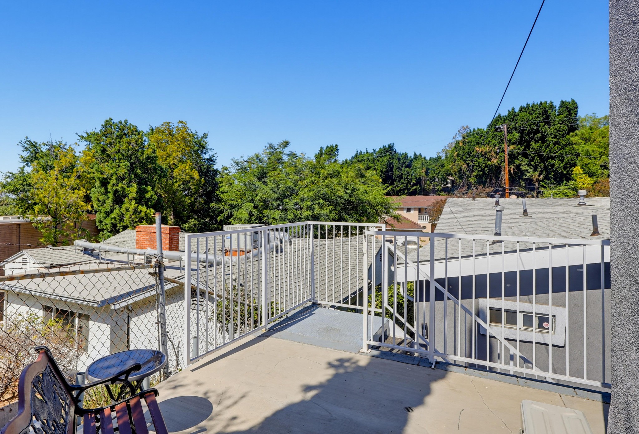 Virtual tour photo 33 of 40 for 416 Sinclair Ave