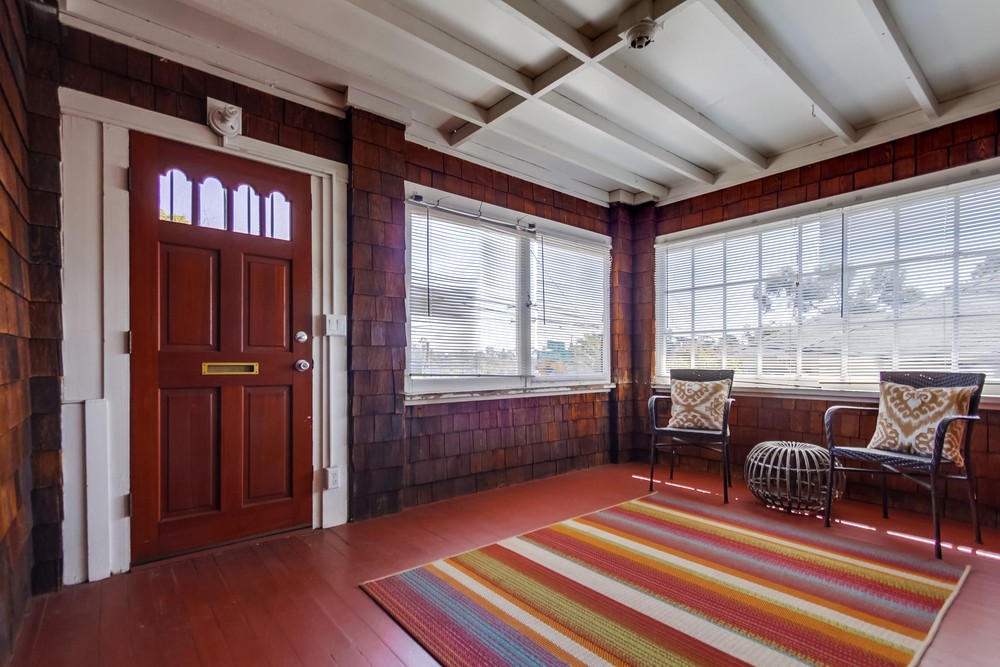 Virtual tour photo 9 of 39 for 416 W Robinson Ave