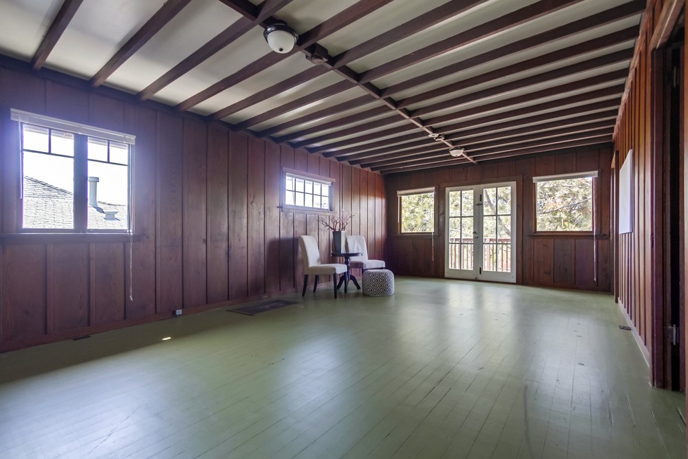 Virtual tour photo 13 of 39 for 416 W Robinson Ave