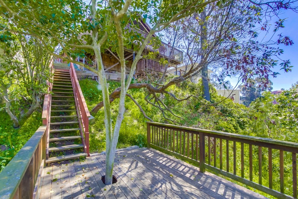 Virtual tour photo 32 of 39 for 416 W Robinson Ave