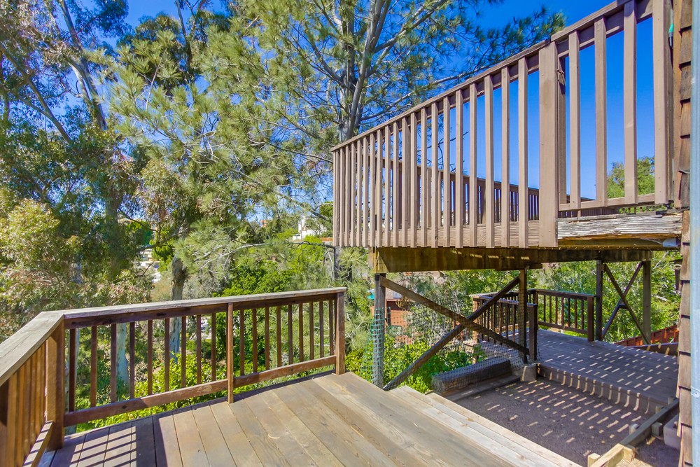 Virtual tour photo 37 of 39 for 416 W Robinson Ave