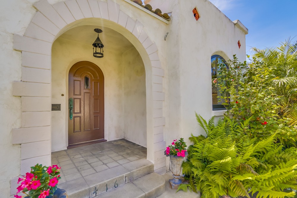 Virtual tour photo 8 of 56 for 4161 Rochester Rd