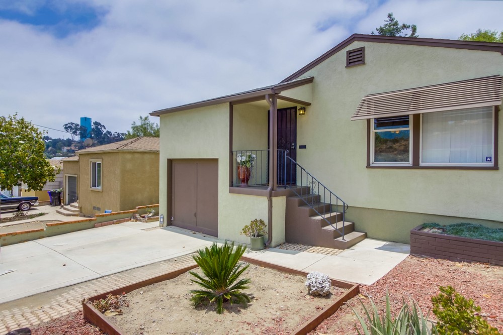 Virtual tour photo 6 of 48 for 4162 60th St