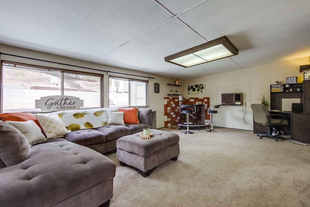 Virtual tour photo 19 of 48 for 4162 60th St
