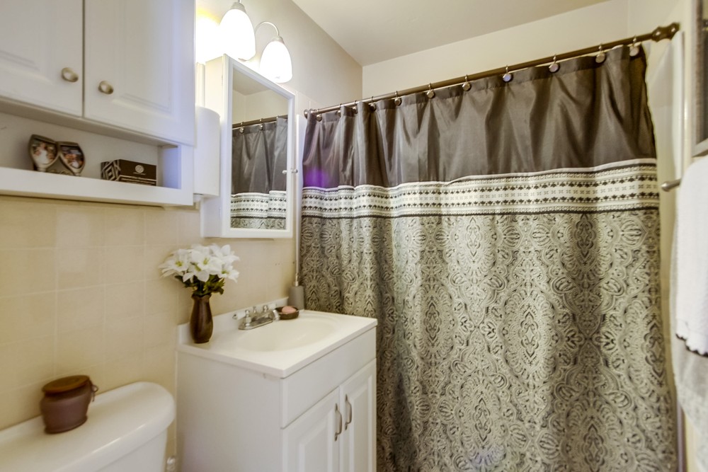 Virtual tour photo 31 of 48 for 4162 60th St