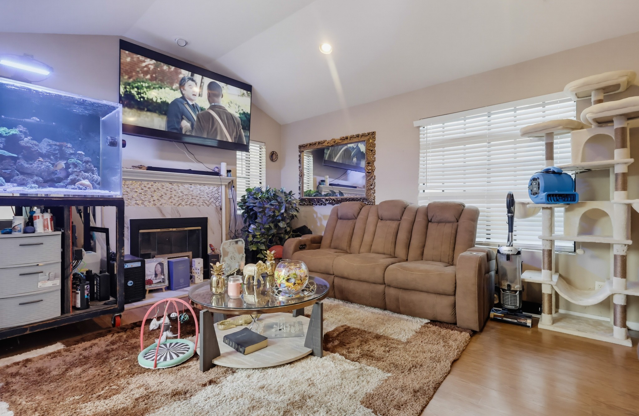 Virtual tour photo 10 of 78 for 4163 160th St